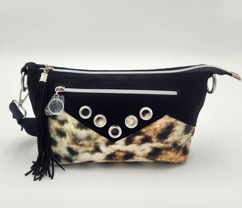 Denim Cowgirl 260528